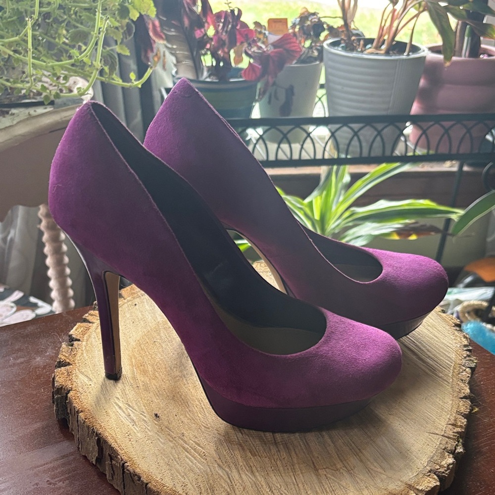 Jessica Simpson Fuchsia Heels